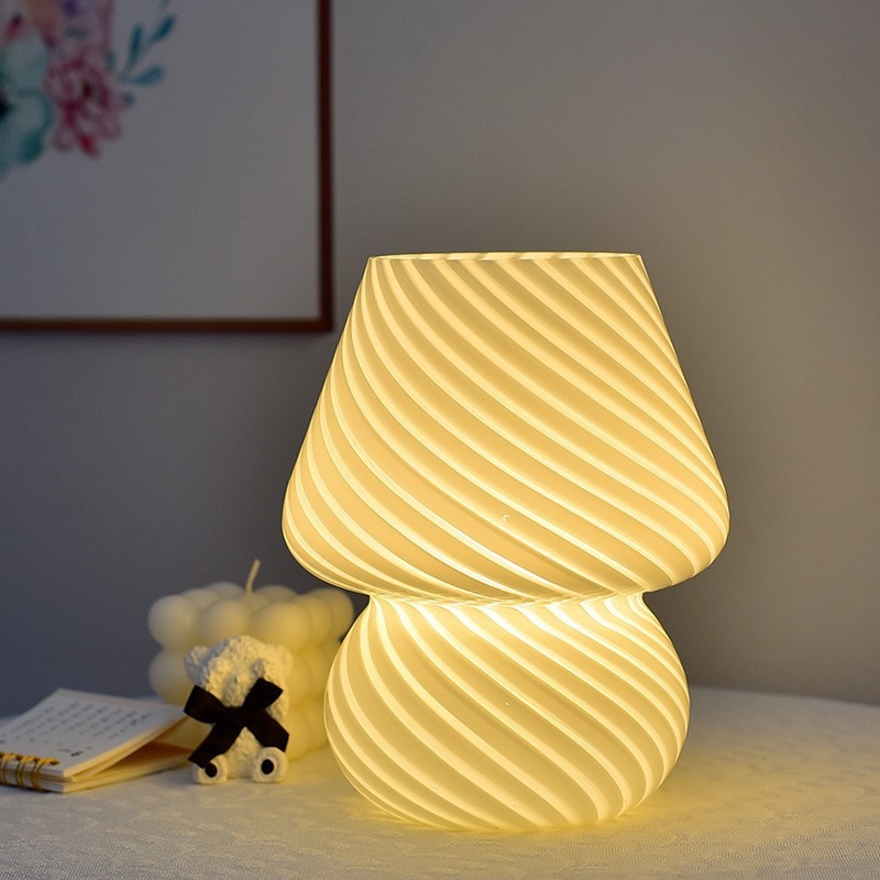 Mushroom Table Lamp - Yaratıcı Tasarımlı Cam Masa Lambası, Vintage