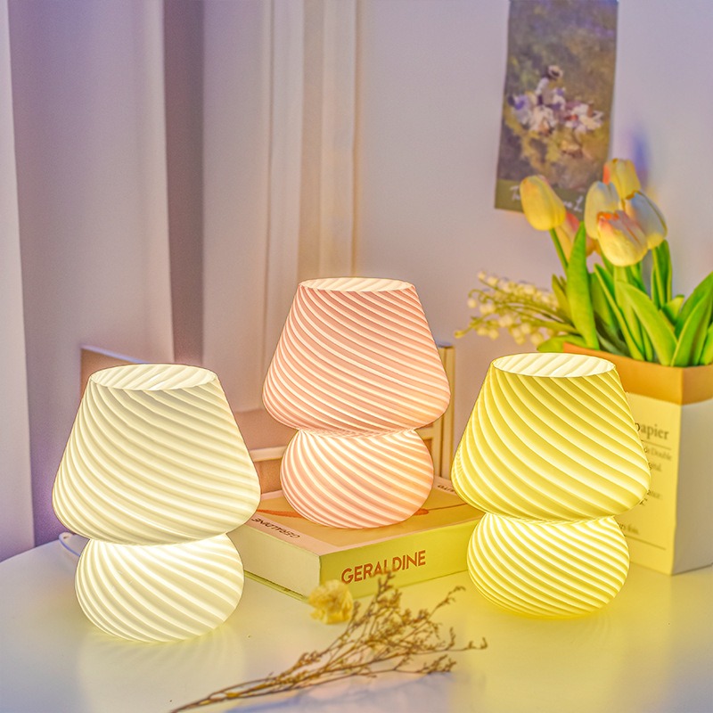 Yaratıcı Tasarımlı Cam Masa La - Mushroom Table Lamp incelemesi ve fiyatı